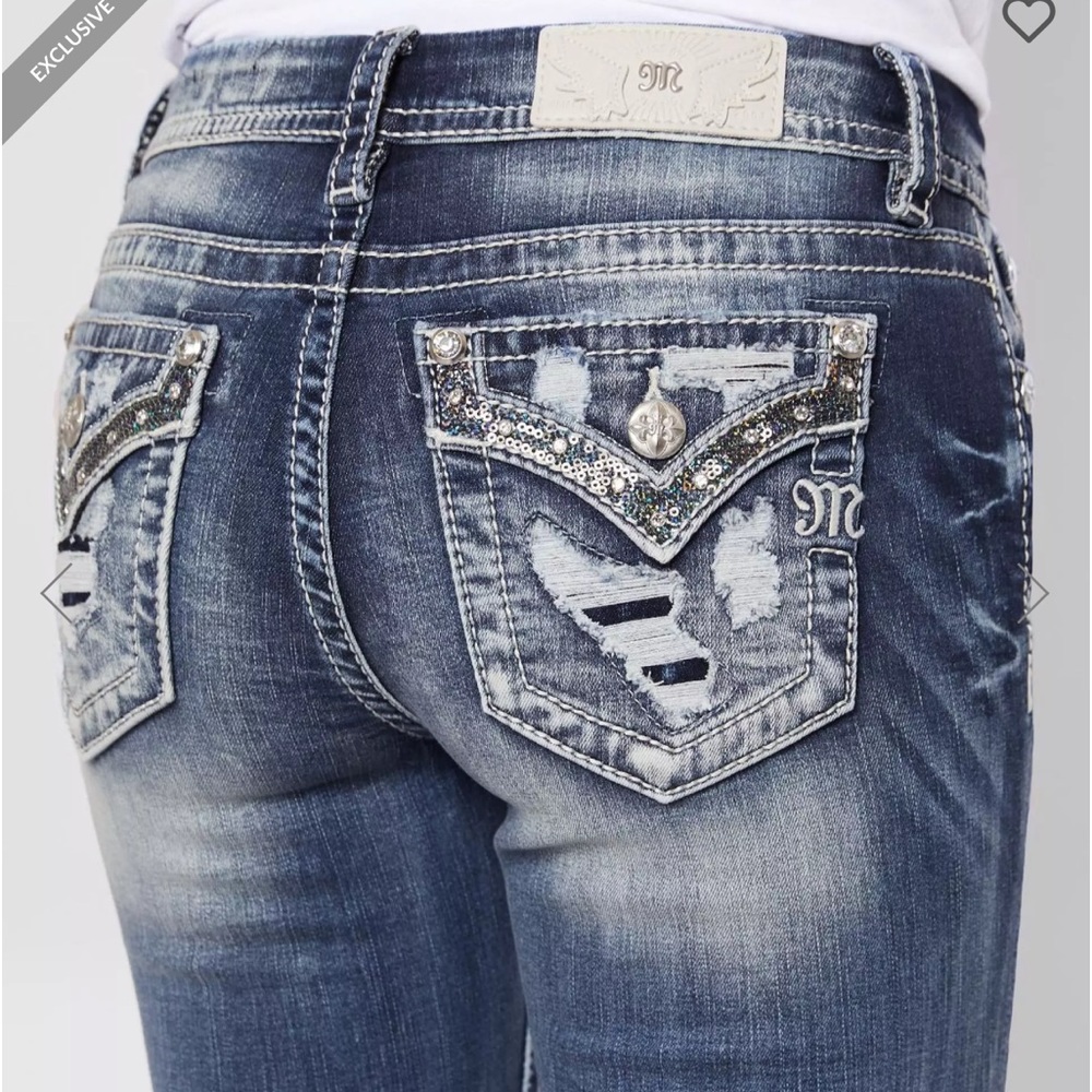 Looking for this style of miss me E3555EFTR in a size 26